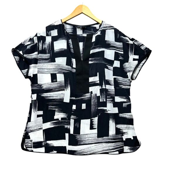 Lafayette 148 Womens M Black & White Abstract Print V-Neck Short Sleeve Blouse - Picture 1 of 9